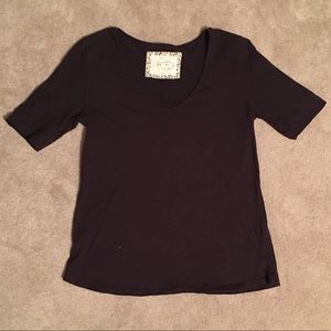 Women’s tee